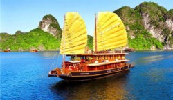 Baitho Deluxe Junk, Bai Tho Junk, Halong Bay Cruises
