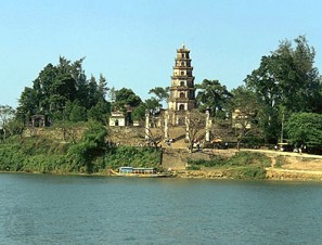 Thien Mu pagoda Thien Mu pagoda