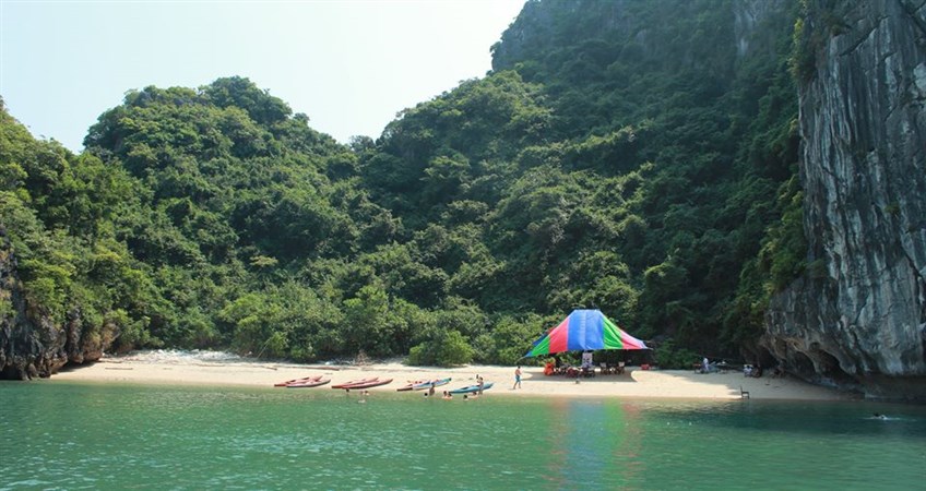 beaches in vietnam