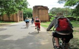 Bicycling in Myanmar 