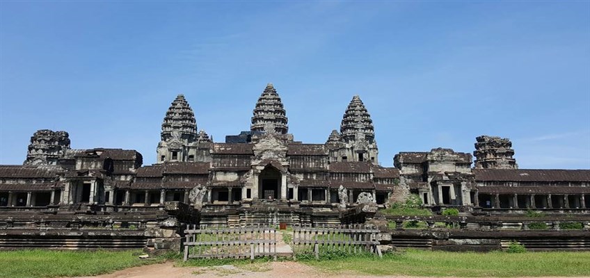 cambodia tour package