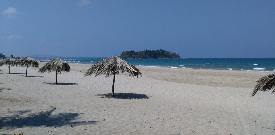 ngwe saung beach