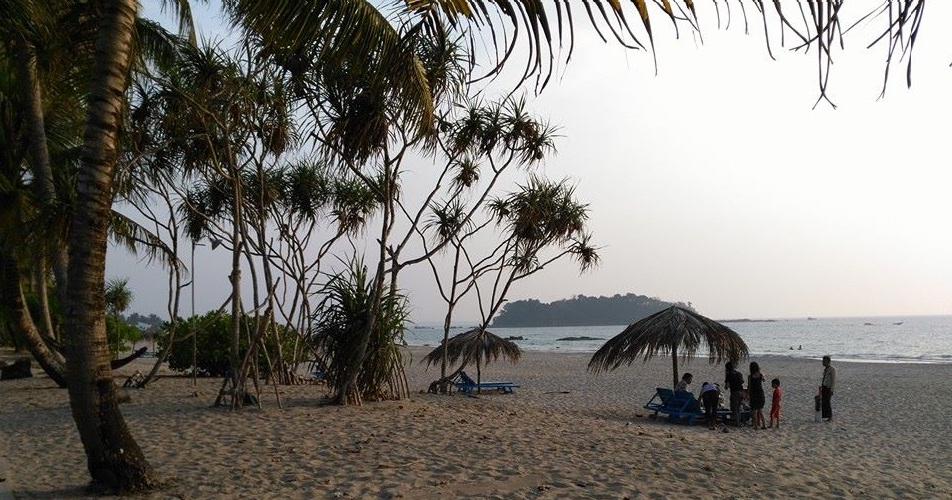 ngwe saung beach travel