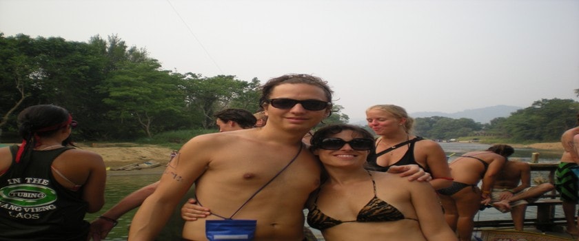 vang vieng travel guide 1 min